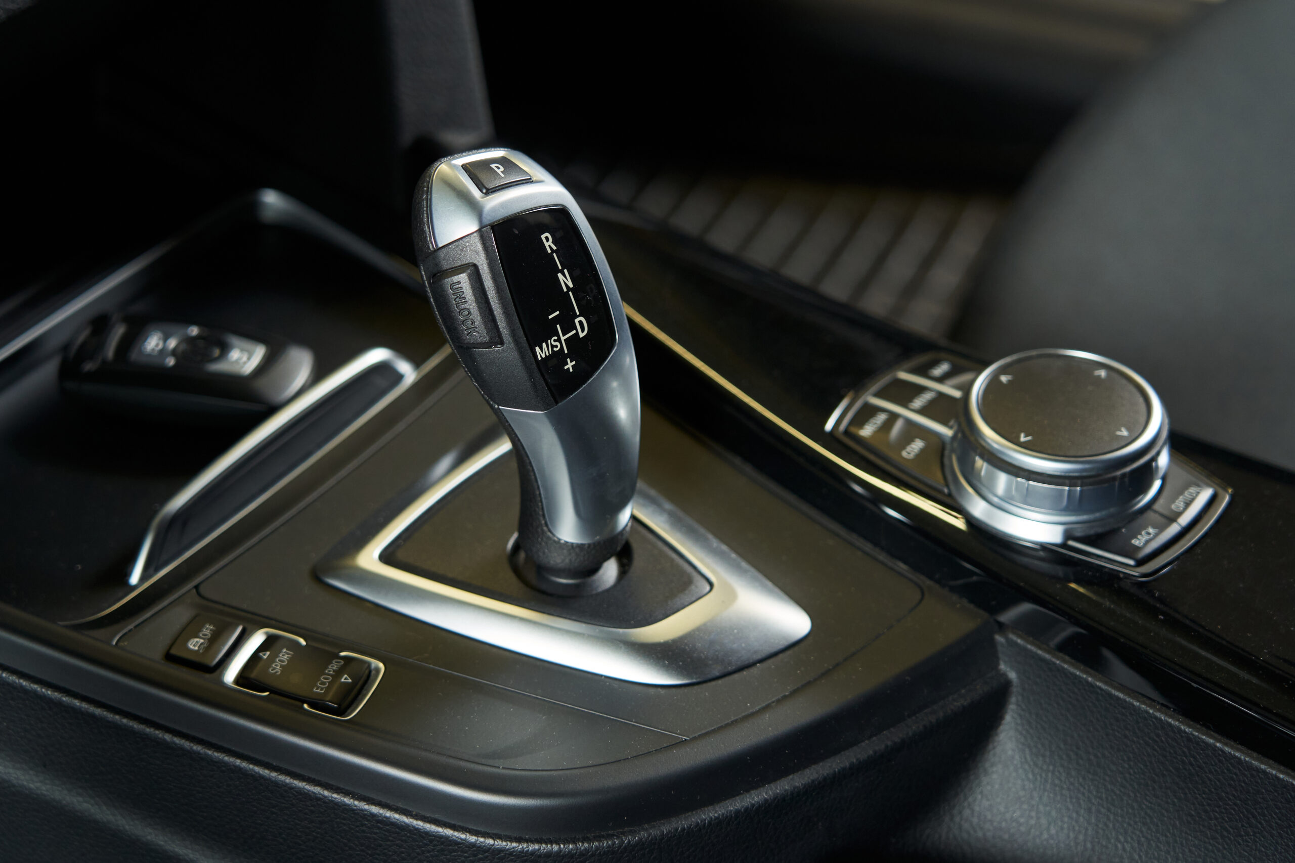 Car Transmission Mode Control Joystick Car Settin 2023 11 27 05 20 20 Utc Scaled, ViKoeberBiler.dk